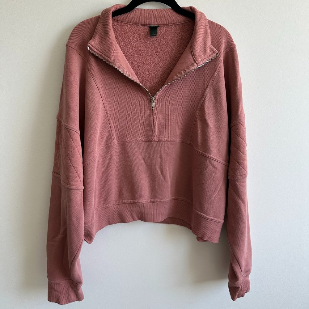 Wild Fable Quarter Zip Cropped Top with Arm Detail Size L Dusty Pink